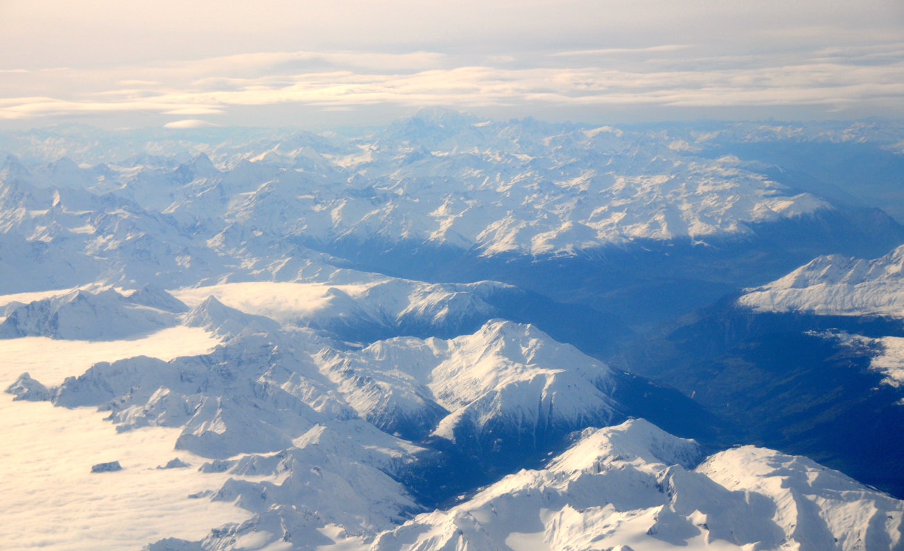 L'' Oberland bernese dall'' alto.